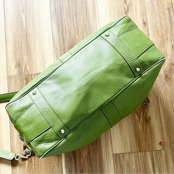 Tod's Miky Nomade Media Bag - Green Shoulder Weekend Bag - Picture 4 of 15